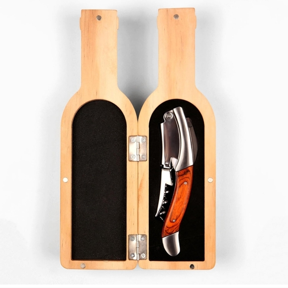 Corkscrew Wine Opener - Picture 2 of 8